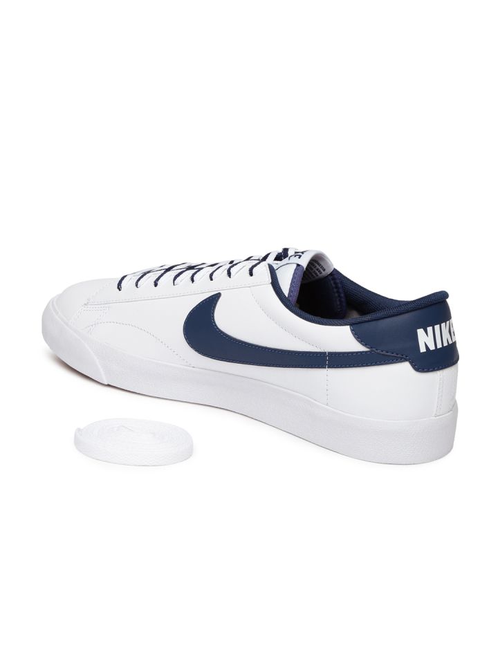 Nike Men White Tennis Classic AC NSW Leather Sneakers