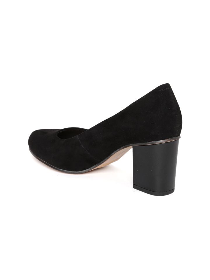 clarks black suede pumps