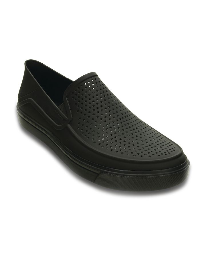 Myntra shop crocs men