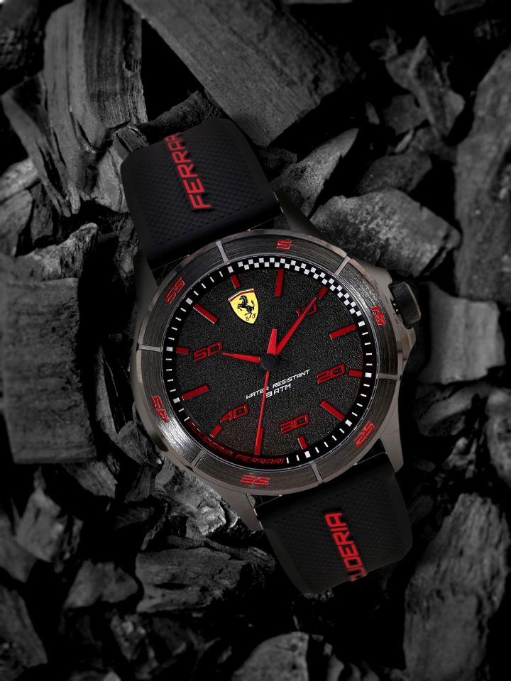 Myntra online ferrari watches
