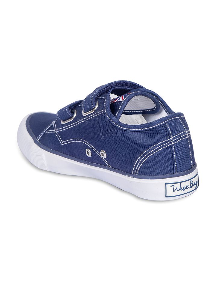 The bay hot sale boys shoes