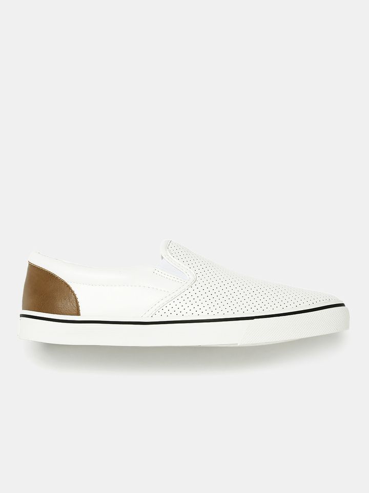 mast and harbour slip ons