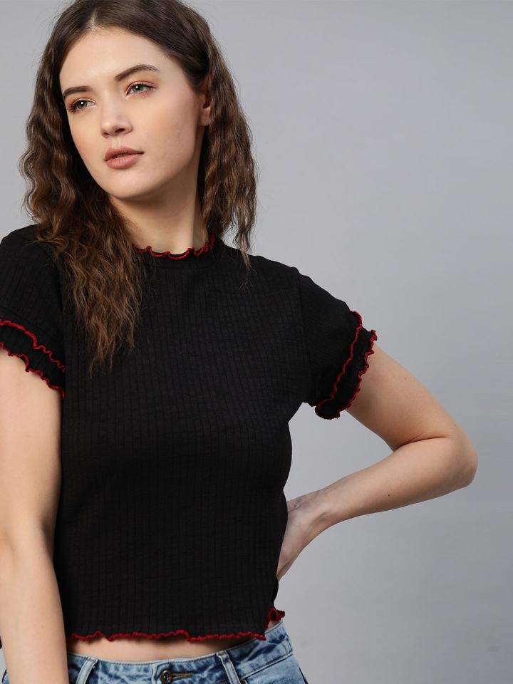 Black crop t shirt sale