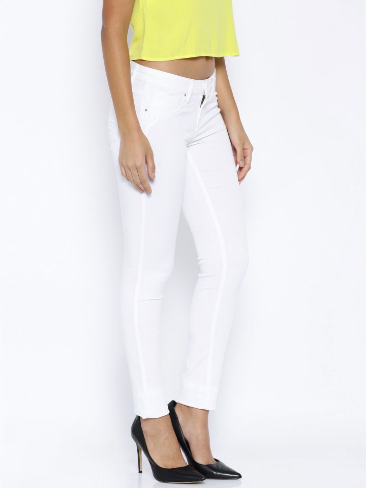 white jeggings myntra