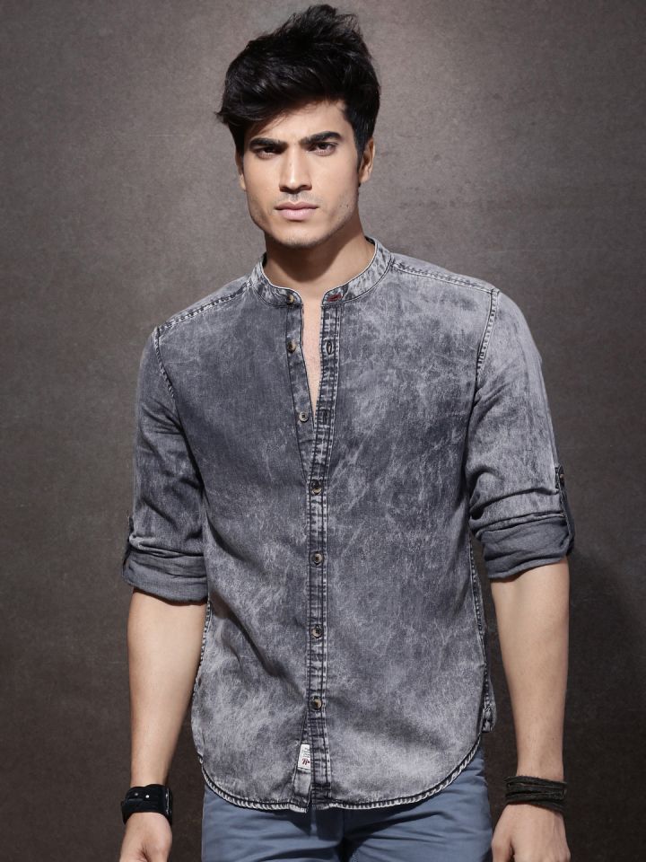 Buy Roadster Men Charcoal Grey Regular Fit Washed Casual Shirt