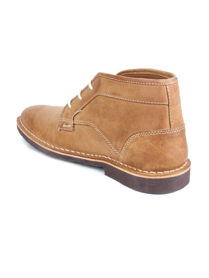 Red tape sales tan chukka boots