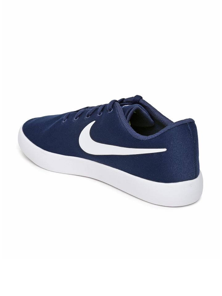 Nike essentialist store canvas
