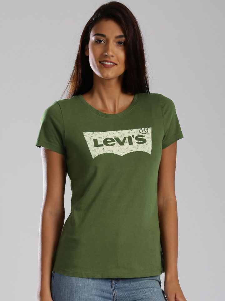 Levi's olive green t shirt deals