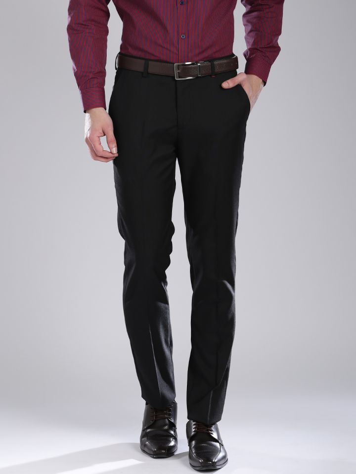 Buy online Black Cotton Plain Jeans from Clothing for Men by Lawman Pg3 for  1149 at 50 off  2023 Limeroadcom