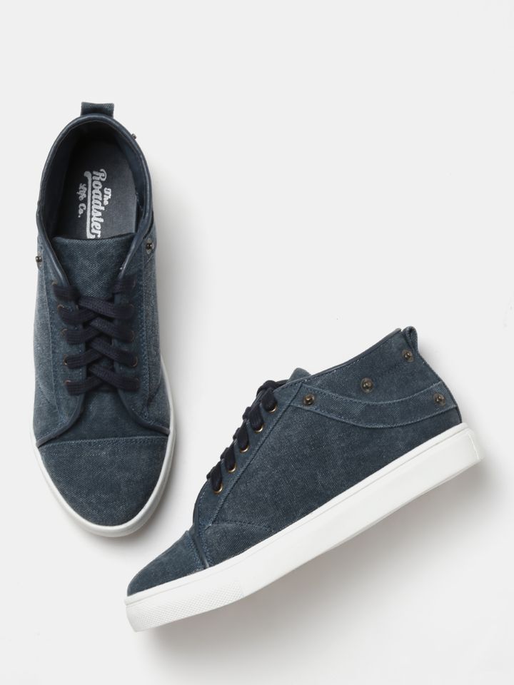 roadster shoes myntra