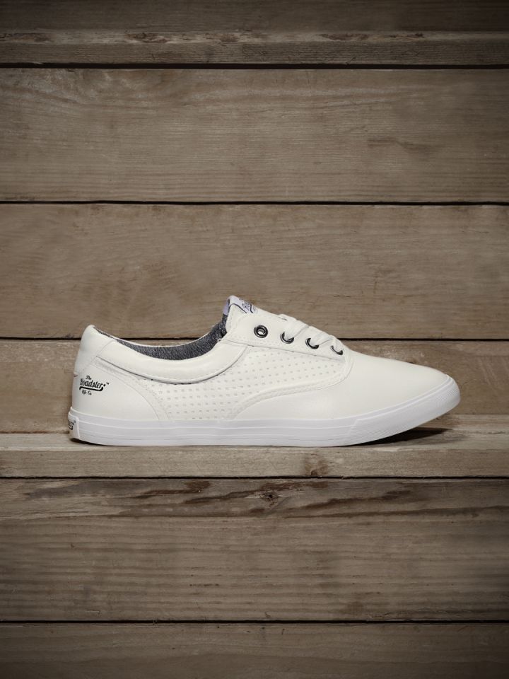 Roadster shoes white store