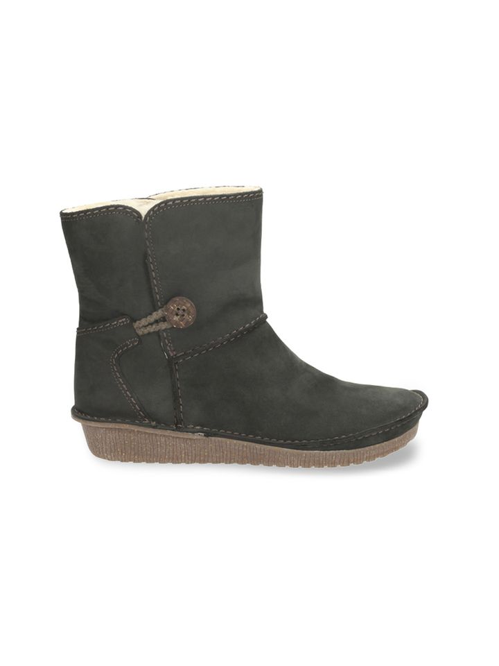 clarks ladies boots 2016