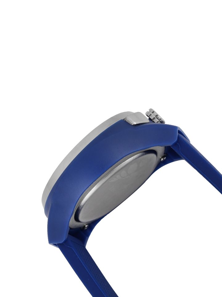 Buy Fastrack Men Blue Dial Chronograph Watch 38002PP03J Watches