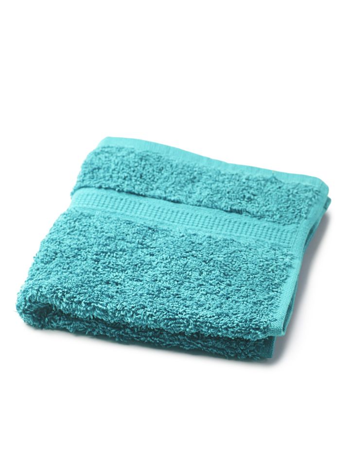Bombay dyeing face sale towels