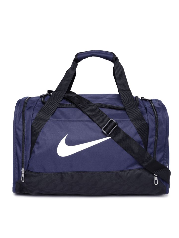 Nike brasilia 6 small duffel top