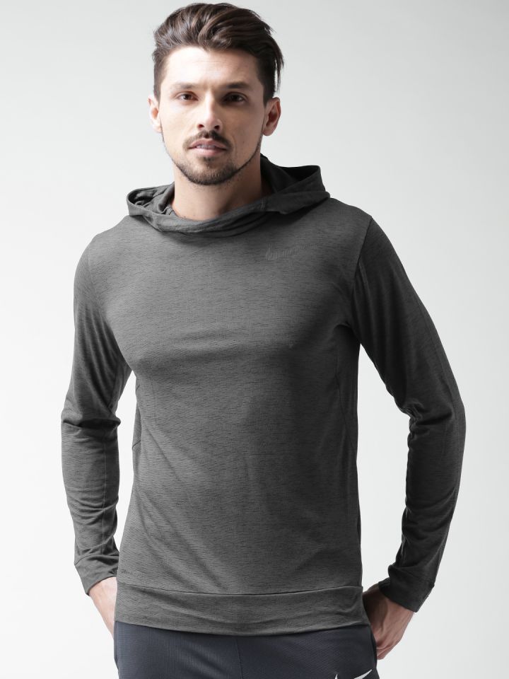Nike hooded tee shop