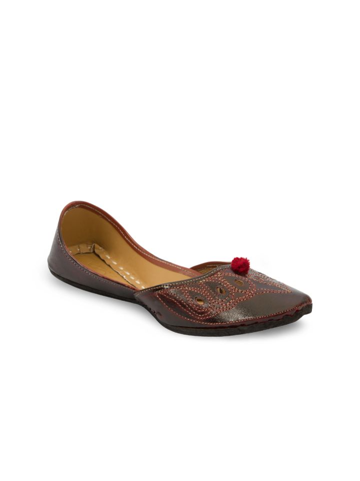 Jutti myntra hot sale