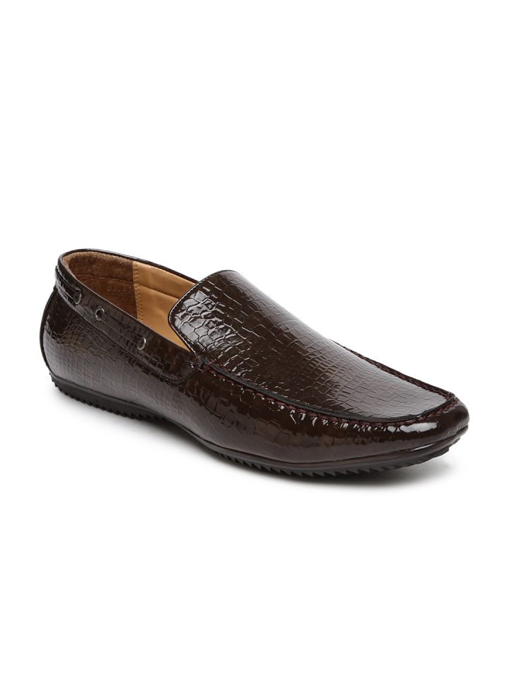 bata driving shoes