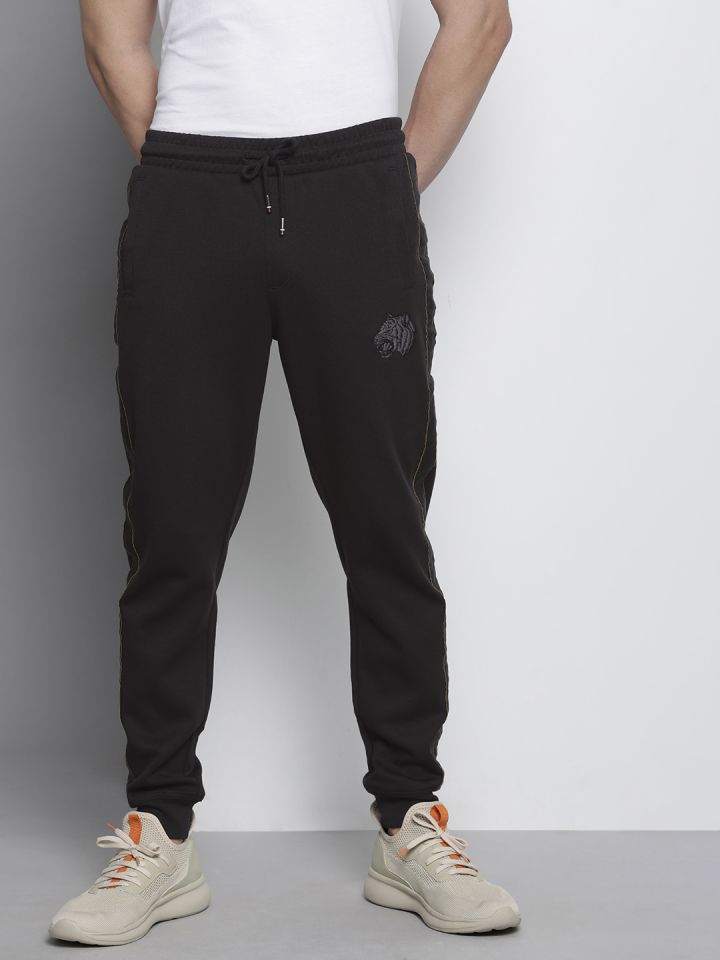 Black tommy hilfiger joggers sales