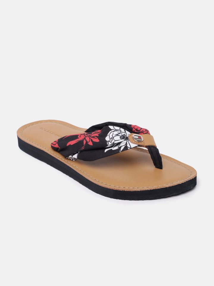 Tommy hilfiger women's black flip flops outlet