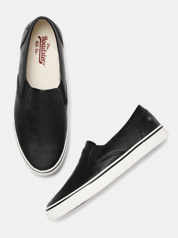 Roadster slip on sneakers hotsell