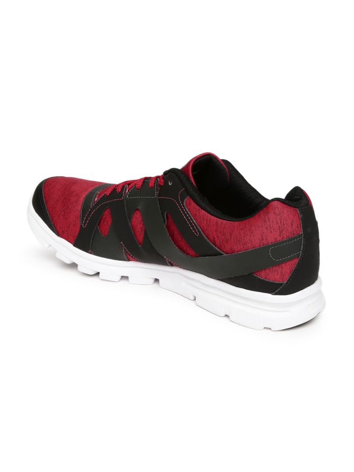 Reebok Men Red Black Colourblocked Electro Run Running Shoes