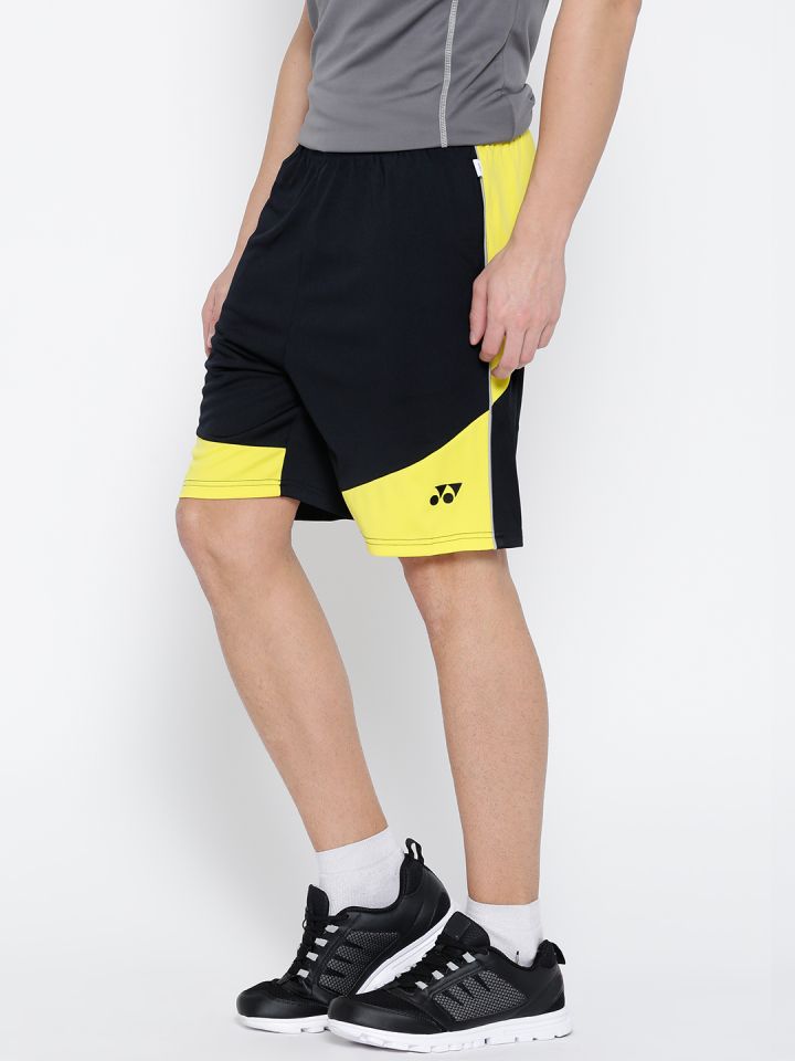 Yonex sale black shorts