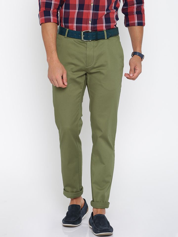 Solid Slim Fit Chino Trousers 