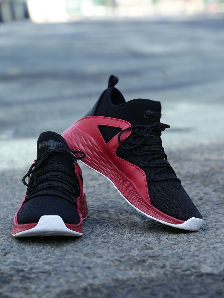 Nike Men Black Pink Colourblocked Jordan Formula 23 Basketball Shoes