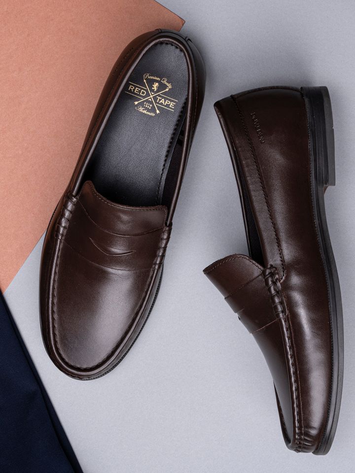 Red tape discount loafers myntra