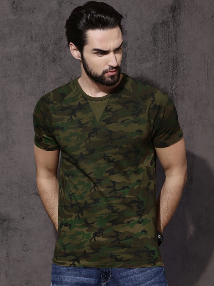 Roadster Men Olive Green Camouflage Round Neck T shirt