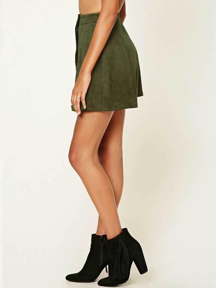 Green velvet hot sale skirt forever 21