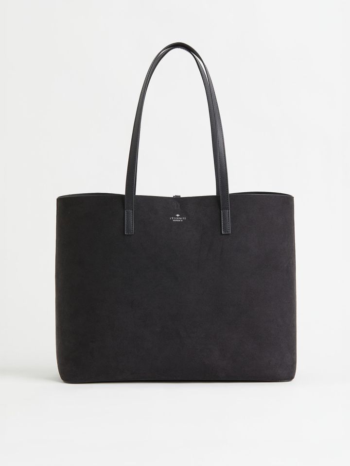 Black handbag myntra shop