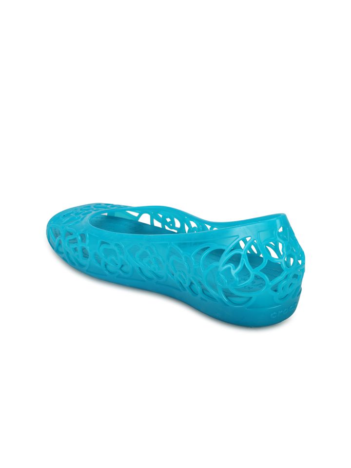 Blue peep 2025 crocs