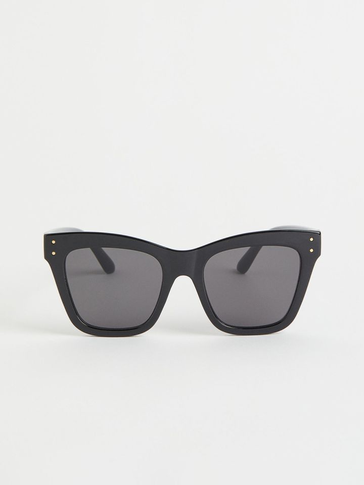 Cat eye shop sunglasses myntra