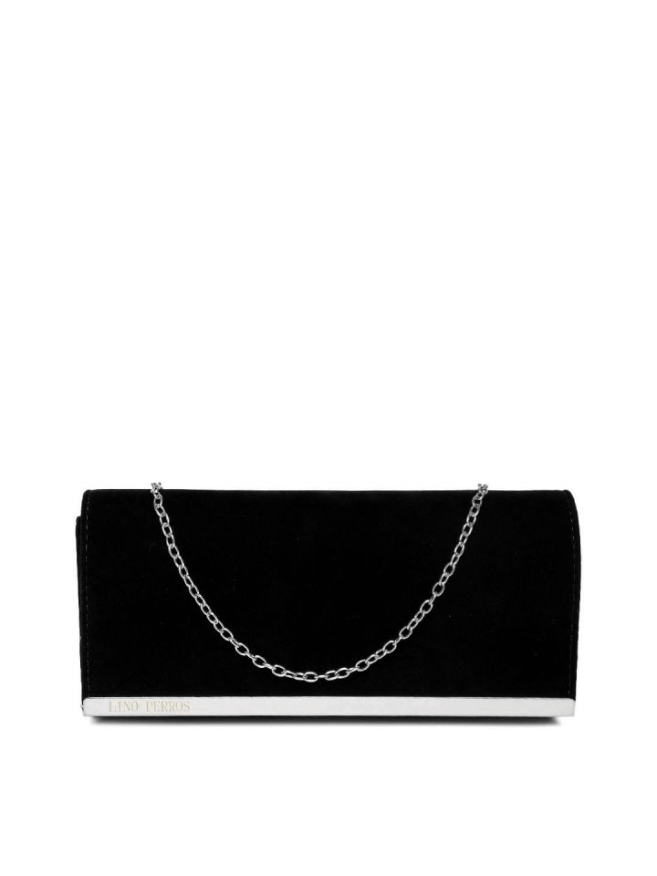 black purse with chain strap