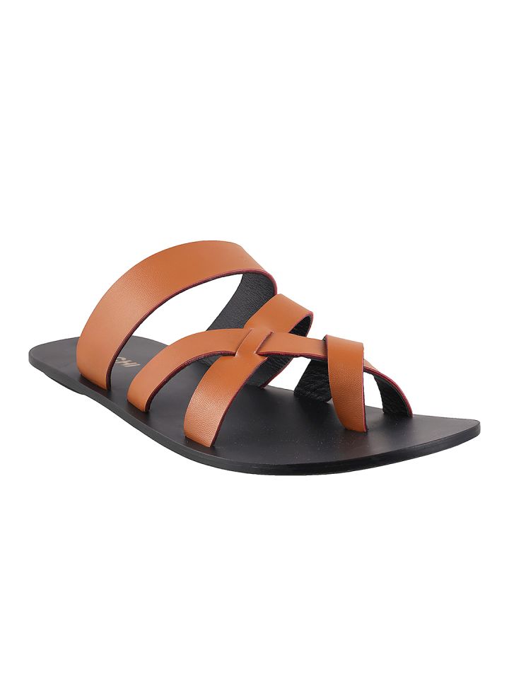 Mochi hot sale sandals myntra