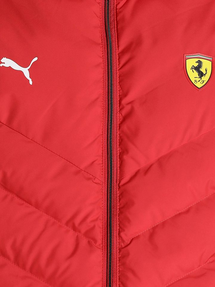 Puma ferrari shop jacket myntra
