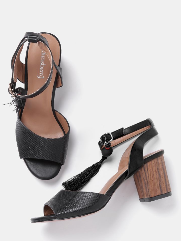 DressBerry Women Black Snakeskin Textured Block Heels