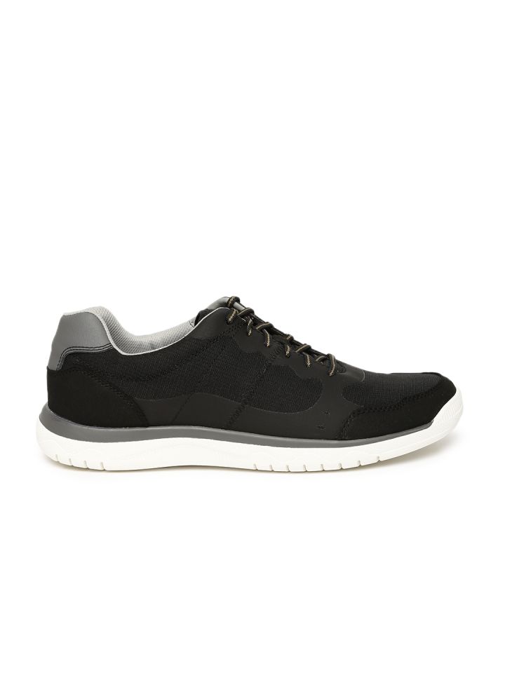 Clarks Men Black Votta Edge Sneakers