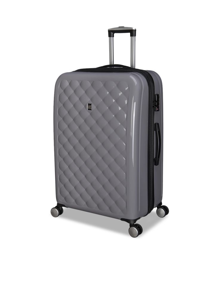 It fashionista hotsell suitcase