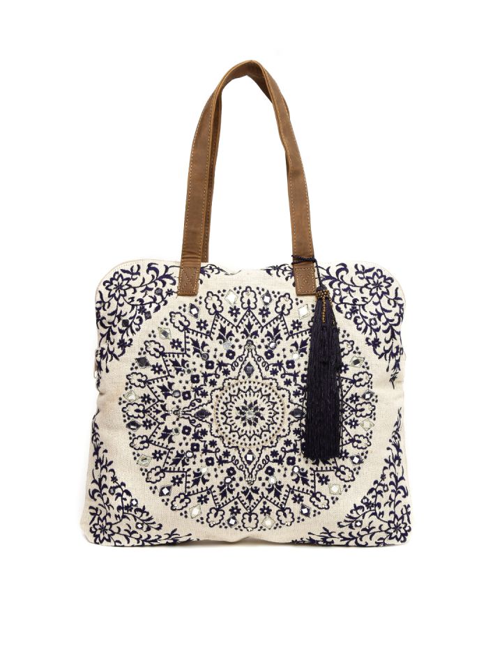 accessorize bags myntra