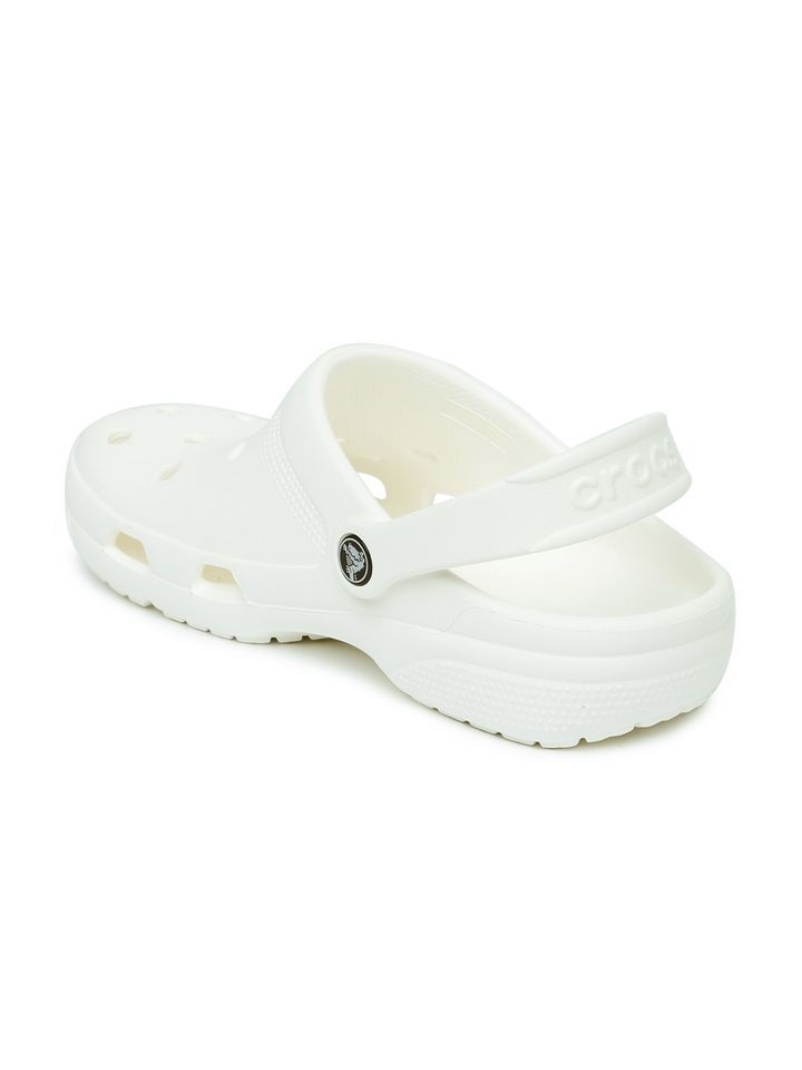 crocs slippers myntra