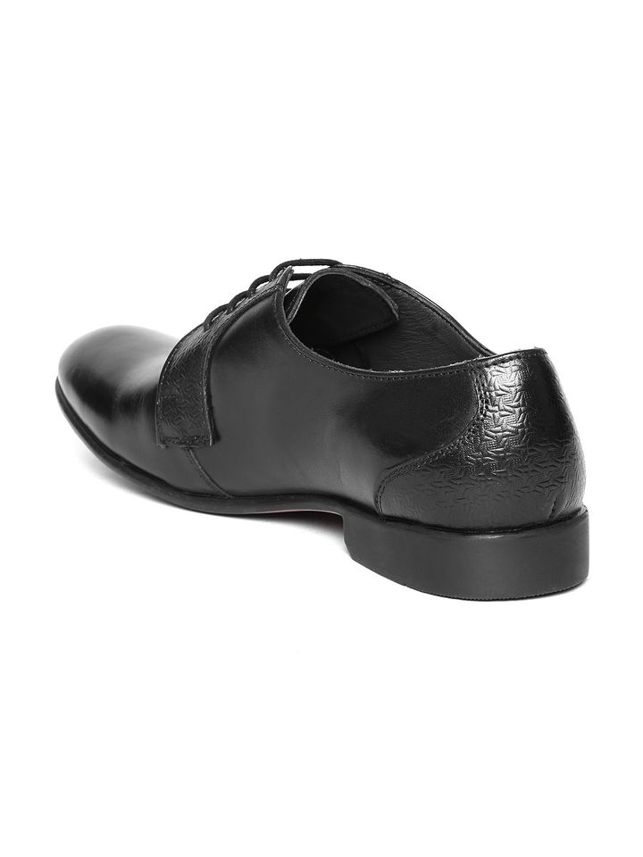 Buy Lee Cooper Men Black Real Leather Formal Shoes Formal Shoes For Men Myntra Lee cooper party genuine leather black formal shoes. lee cooper men black real leather formal shoes