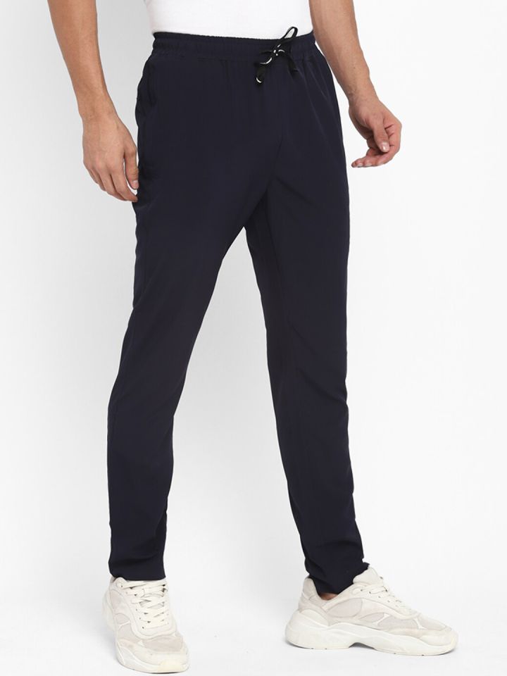 Red shop chief pants