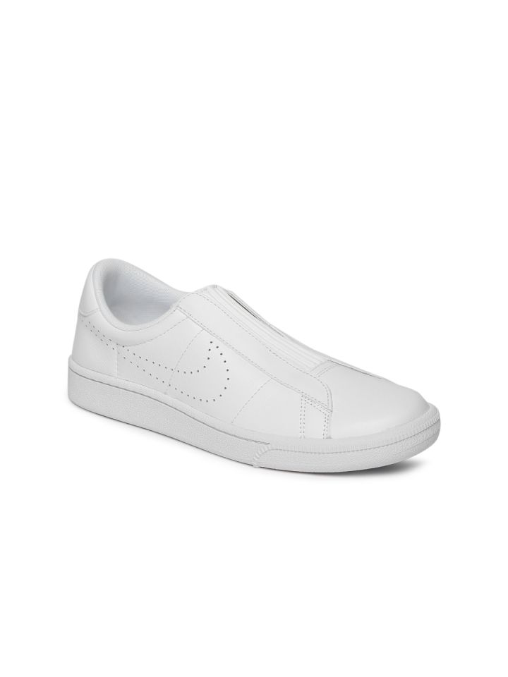 Nike Women White WMNS TENNIS CLASSIC EASE Slip On Sneakers