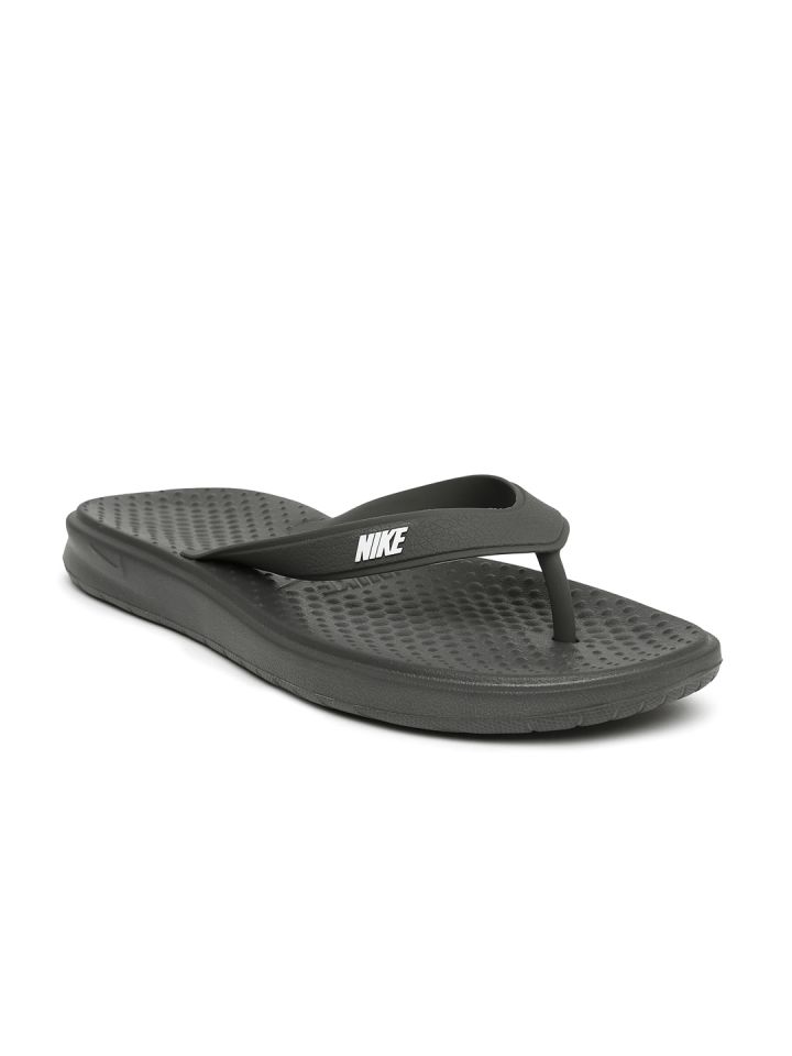 Nike solay top thong black