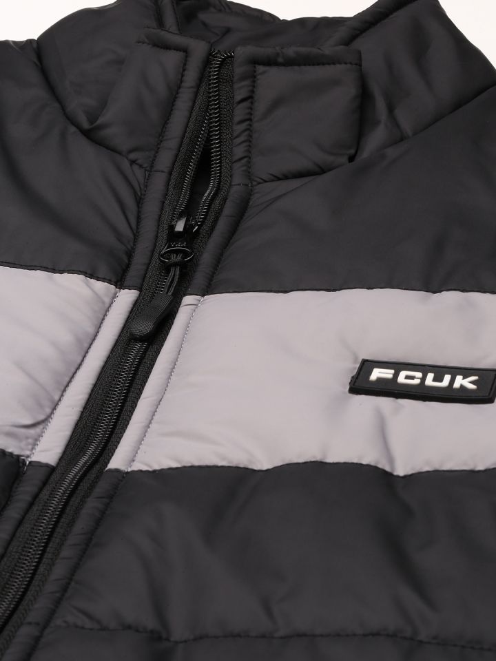 Mens black puffer gilet clearance