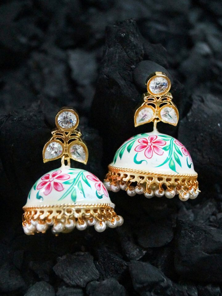 Hand jhumka top