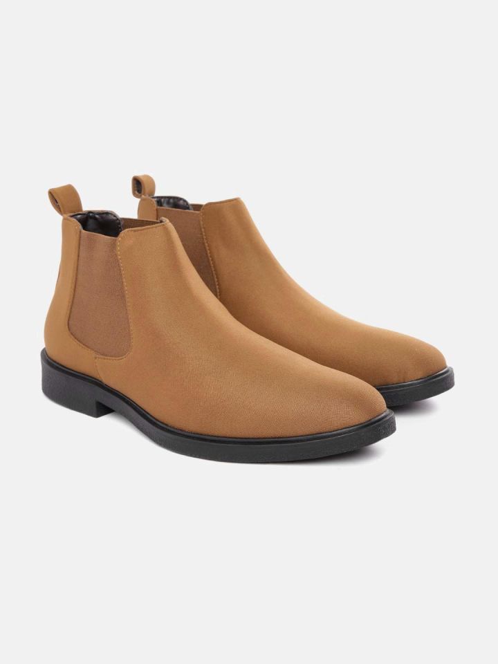 Mens flat on sale chelsea boots